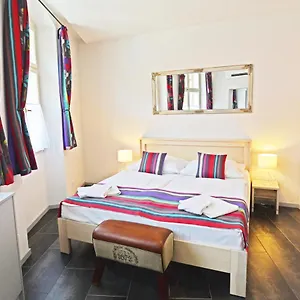 Historic Centre Aparthotel Praga